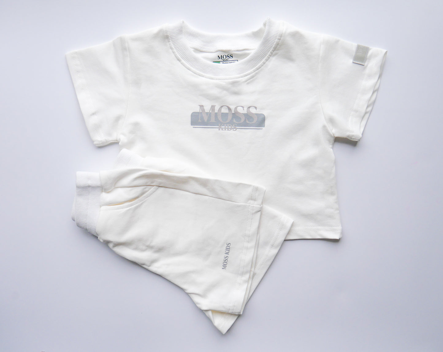 Moss Core Tee-Short Set (Off White)